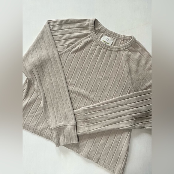 aerie offline shirt - Picture 2 of 2